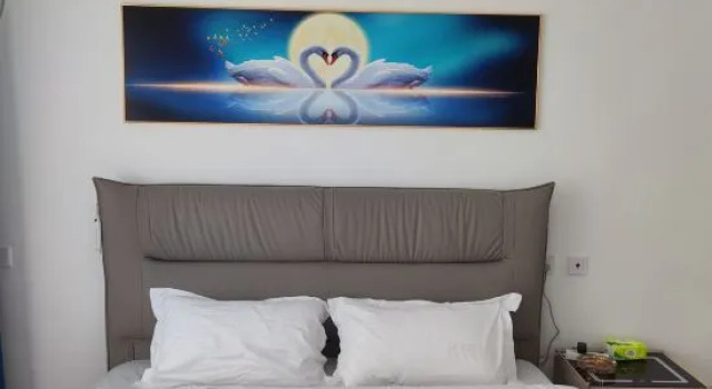 Люкс Cozy Space Homestay (Changqing High-speed Railway Station)