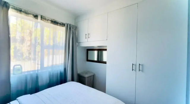 Caline VIP Beach Close