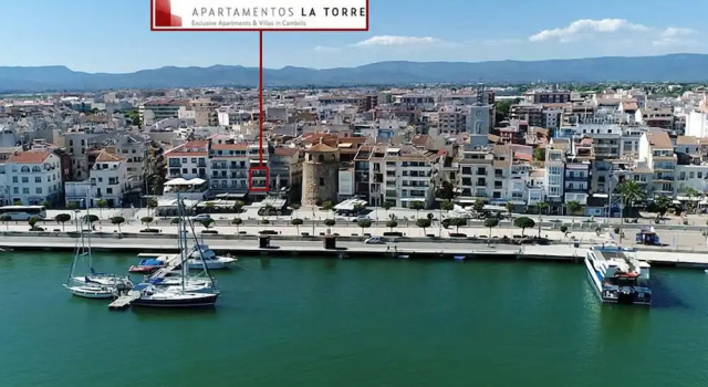 Апартаменты c 1 комнатой с балконом и с видом на город Apartamentos La Torre
