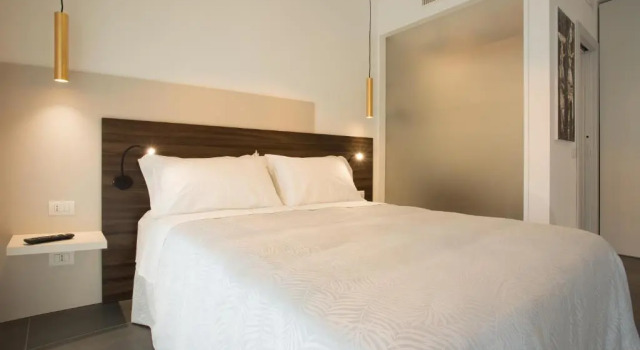 Двухместный номер Standard с балконом Enjoy Duomo - Flavio Baracchini 9 - Rooms