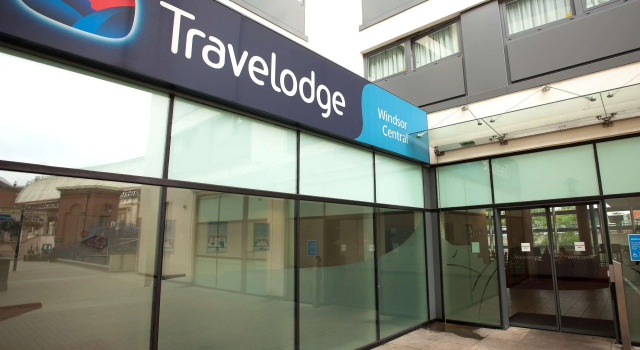 Travelodge Windsor Central, Забронировать Отель Виндзор Беркшир