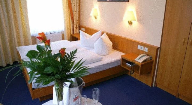 Hotel Kyffhäuser, Prenota Hotel Hotel a Sassonia con parcheggio, Parcheggio
