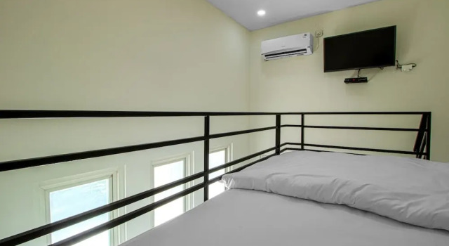 La Casa, Book Hotel Hoteller i Rungkut med parkering, Parkering