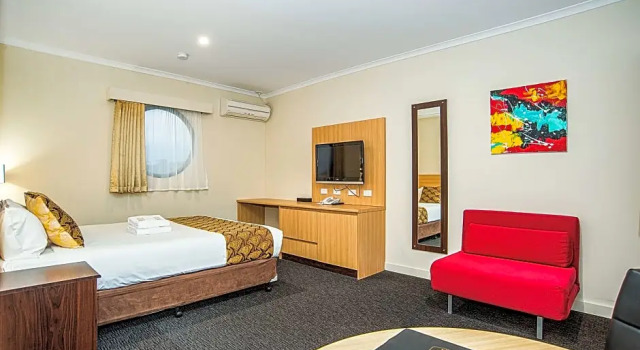 Номер Deluxe Mahoneys Motor Inn