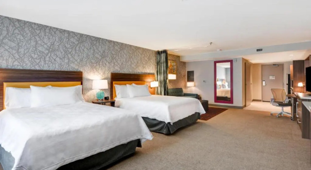 Четырёхместный люкс Home2 Suites By Hilton Beaufort