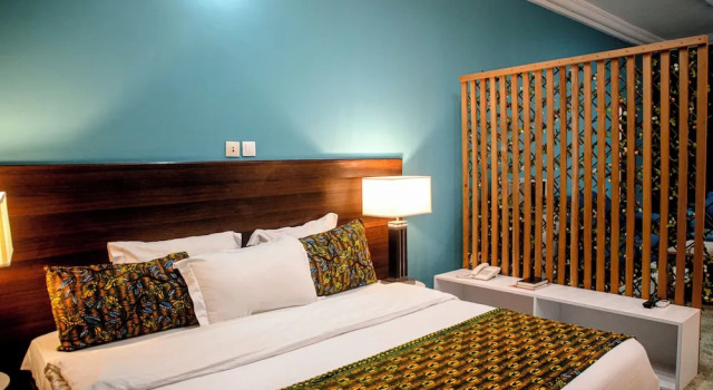 Люкс Classic Hôtel Le Suprême Grand-Bassam