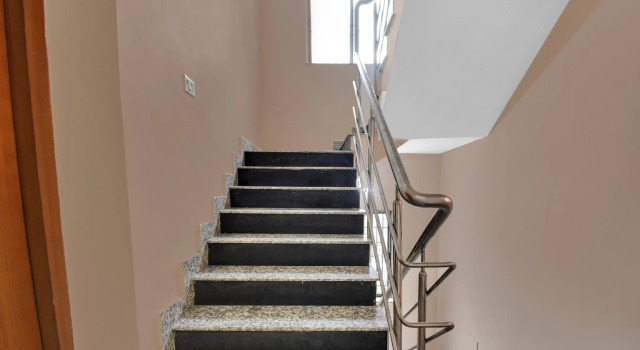 OYO 82299 New Town Stays, Prenota Hotel New Town West Bengal