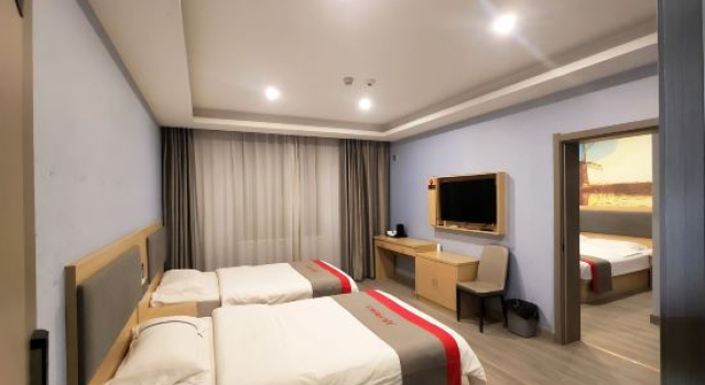 Xiong'an Xiong County Zhengren Hotel, Prenota Hotel Xiong County Cina