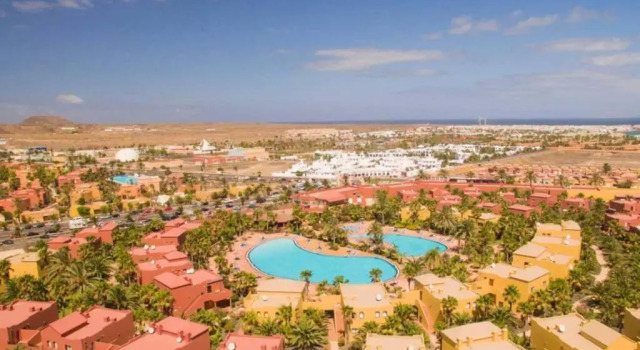 Апартаменты Tamarindo 28, pool front,free WIFI