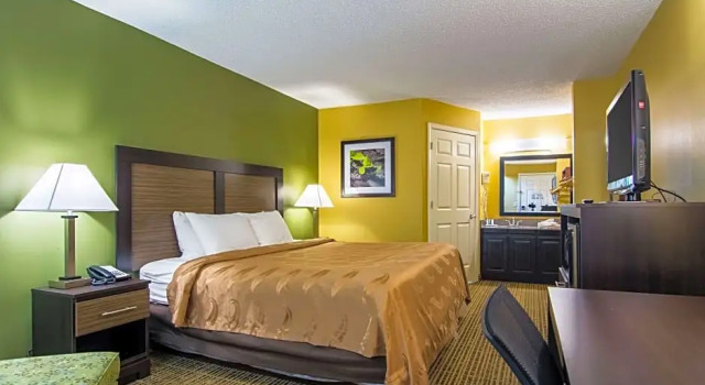 Standardowy pokój Quality Inn Jasper