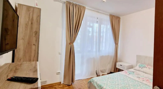 Belle Apartments - Bratianu, Забронировать Апартаменты/квартира Отели Арджеш с парковкой, Парковка