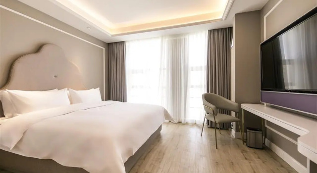 Mercure Ordos Downtown, Book Hotel Ordos Inner Mongolia