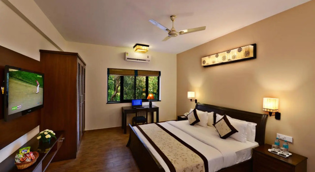 La Sunila Clarks Inn Suites, Varaa Hotelli 4 tähden hotellit kohteessa Goa, 4*