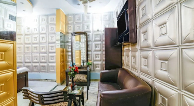 OYO 11247 Hotel Flic Flac, Забронировать Отель Отели Нью-Дели с завтраком, Завтраки