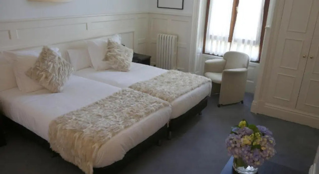Двухместный номер Standard Hotel Olajauregi