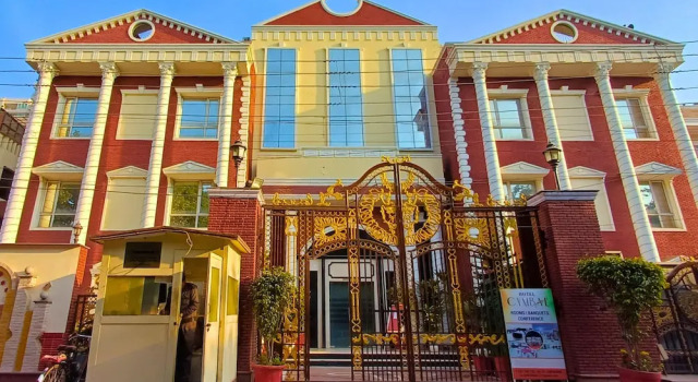Hotel Cymbal-sector 31 Gurgaon, Varaa Hotelli Gurgaon 