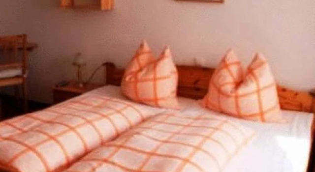 Cafe Pension Martinsstuben, Prenota Hotel Gnadenwald Hall-Wattens