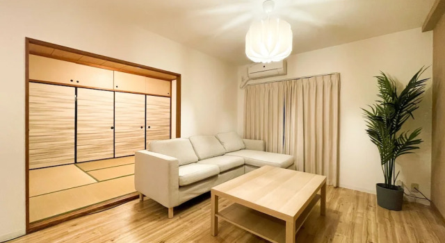 Семейный люкс с 3 комнатами Randor Residence Tokyo Suites
