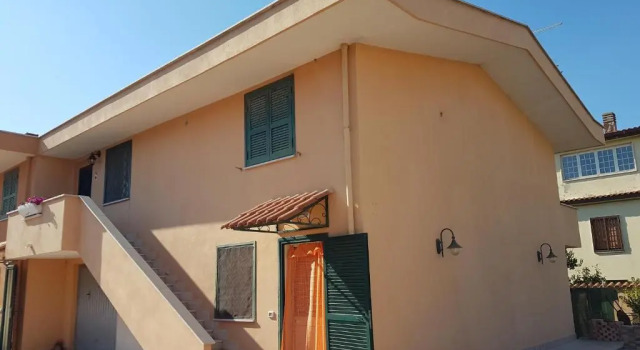 I Villini B&B, Prenota Bed & breakfast Hotel a Lazio con parcheggio, Parcheggio