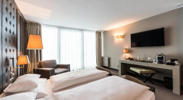 Полулюкс Superior Hotel Wulfenia 4S