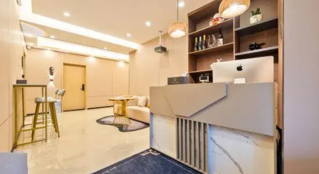 Love Ta · Lane Side Light Luxury Smart Homestay, Varaa Hotelli Harbin Heilongjiang