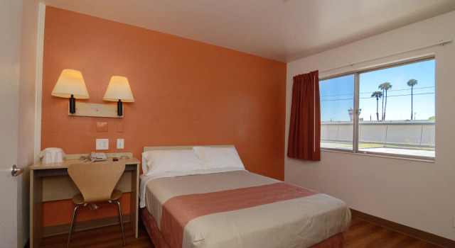 Двухместный номер Deluxe Motel 6-Indio, CA - Palm Springs