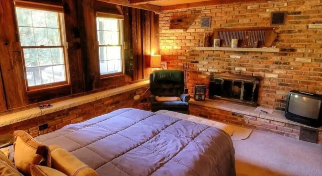 Mountain Watch 4 Bedroom Chalet by RedAwning, Buchen Sie Chalet Allegany 