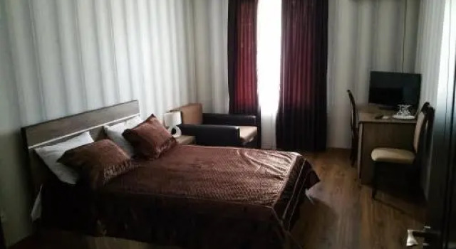 Kavkasioni HoteL, Book Hotel Hoteller i Kvemo Kartly med pool, Swimmingpool