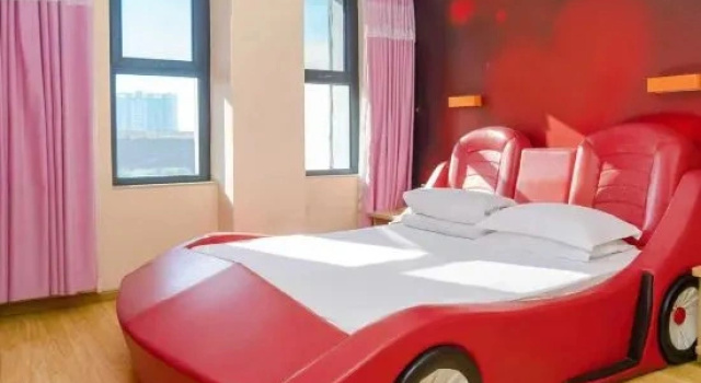Люкс 7Days Inn Hotel