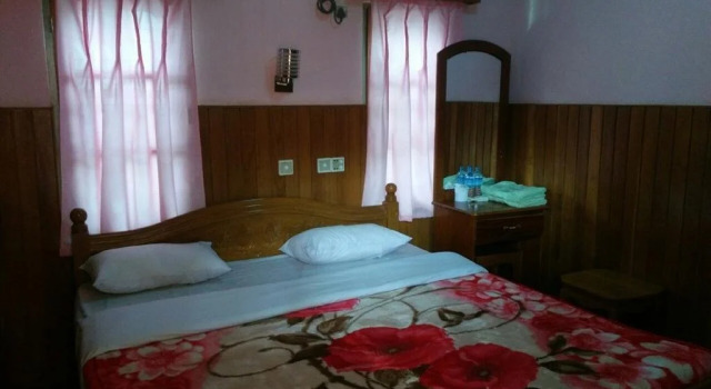 Pyinsa Rupa Guest House, Book Guesthouse Nyaung-U Mandalay Region