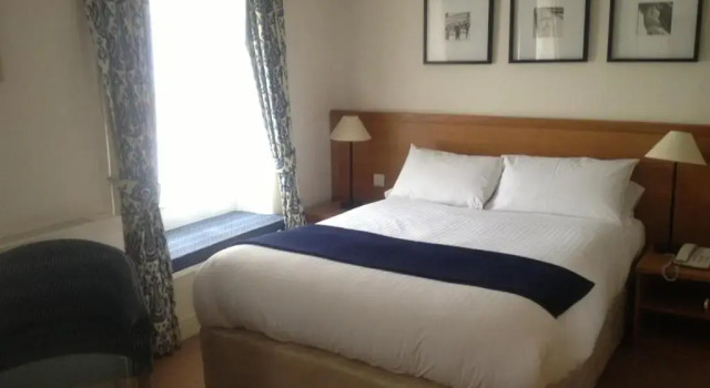 Номер Deluxe The White Hart Hotel
