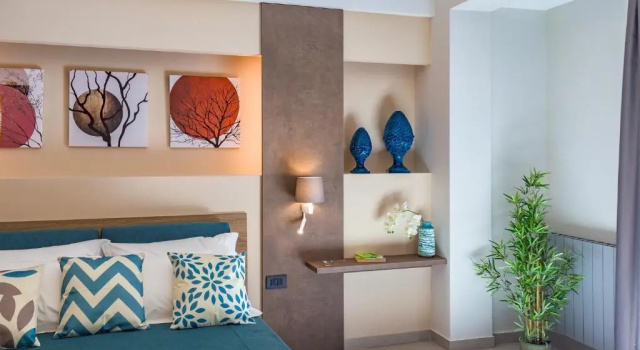 Macramé Suites & Rooms