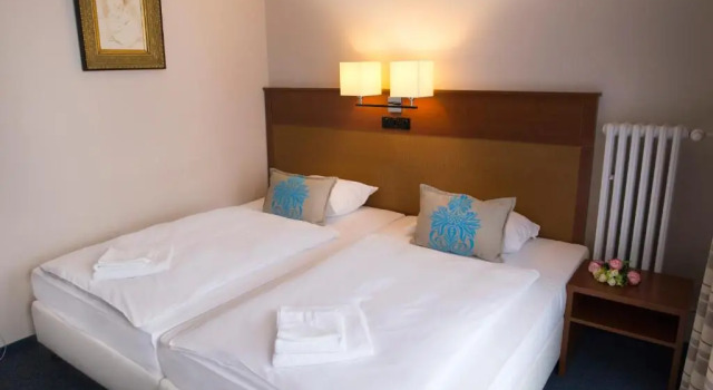 Двухместный номер Standard с балконом Hotel Marttel