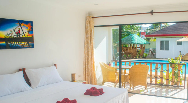 Alona Vida Beach Hill