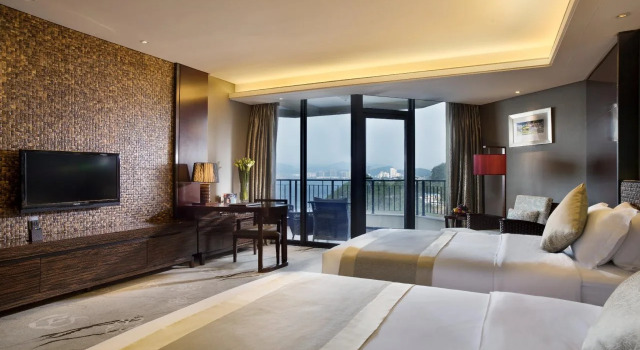 Qiandaohu Runhe Jianguo Hotel, Book Hotel Hoteller i Chun'an med parkering, Parkering