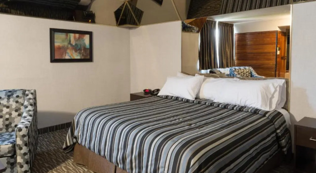 Люкс Deluxe Inn