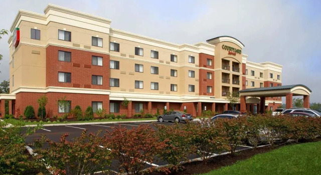 Courtyard Pittsburgh Greensburg, Prenota Hotel Greensburg 