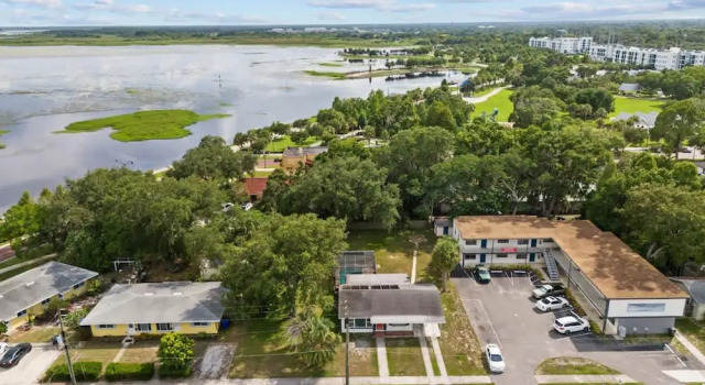 Коттедж Lake Toho Parks Pool Fishing Sleeps 8
