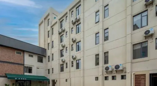 Haitang Hotel (small train shop in the ancient city of Jianshui), Rezerwuj Hotel Jianshui Yunnan