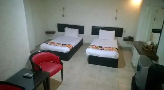 Aphamia Hotel, Buchen Sie Hotel Hotels & Unterkünfte in Gouvernement Dscharasch, Hotel