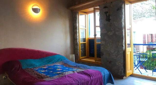 Entire Island House Meters From The Waterfont, Varaa Hotelli Kastellorizo Kreikka
