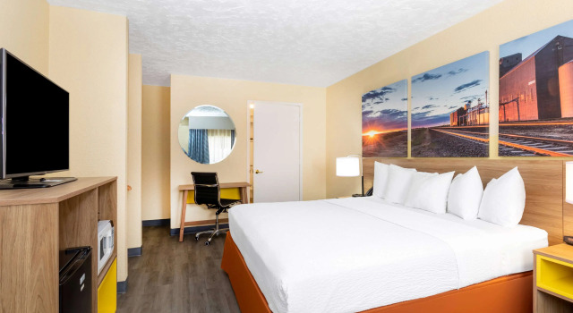 Days Inn & Suites Clovis, Book Hotel Clovis New Mexico