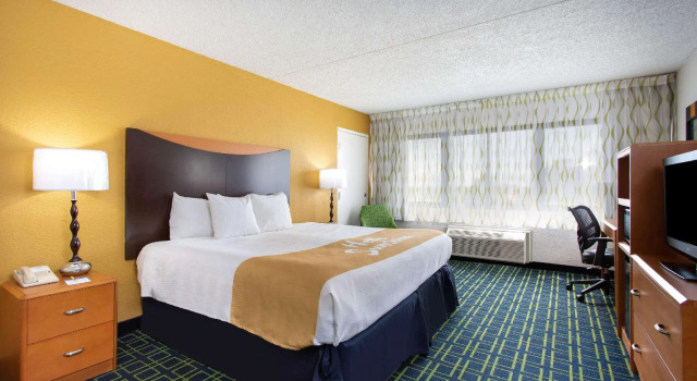 Двухместный номер Standard Days Inn by Wyndham Absecon Atlantic City Area