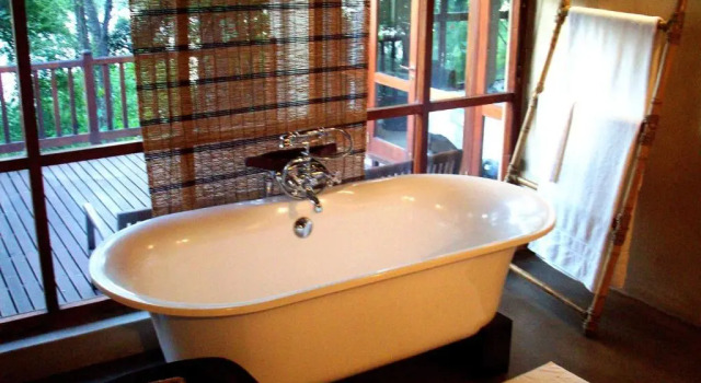 Chalet Divava Okavango Resort & Spa