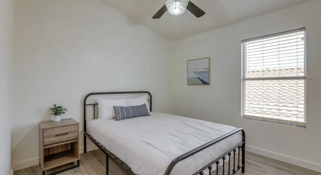Коттедж Heated Pool & Lake Views: Goodyear Getaway