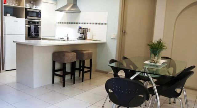 Апартаменты Premium Korora Bay Village Resort