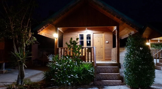Benjawan Resort, Забронировать Курортный отель Отели Kamphang Phet Province с парковкой, Парковка