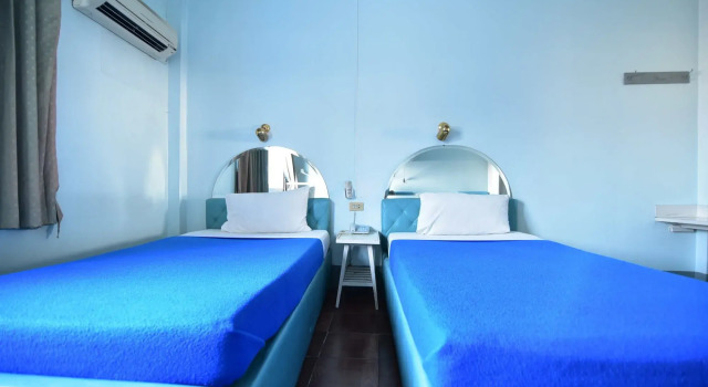 Anodard Hotel, Rezervovat Hotel Hotely v Central Thailand s parkováním, Parkování