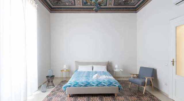 Casa Darsena With Sea View Balcony by Wonderful Italy
