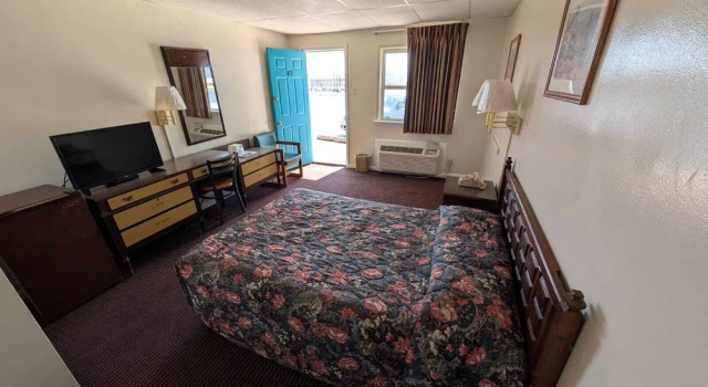 Номер Economy Relax Inn